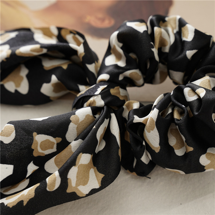 กระต่ายหูผมสาว Scrunchie สําหร - Travel Accessories Aesthetic บทวิจารณ์และราคา